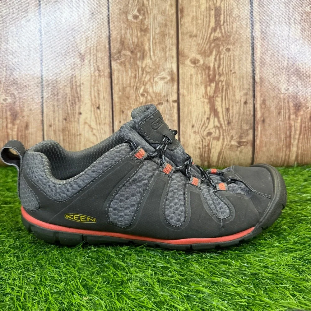 Keen CNX Hiking Shoes Womens 9.5 Gray Red Lightweight Trail Walking
